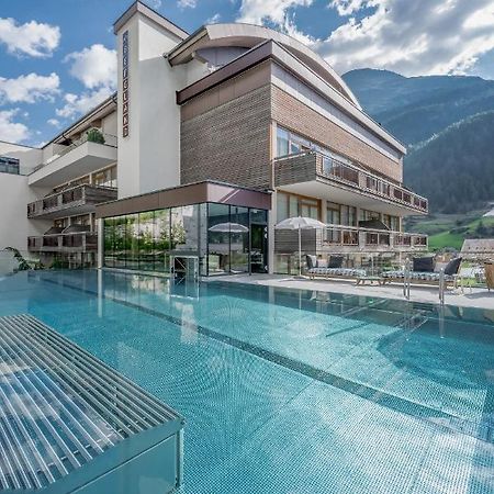 Bergland Design- Und Wellnesshotel Solden Ngoại thất bức ảnh